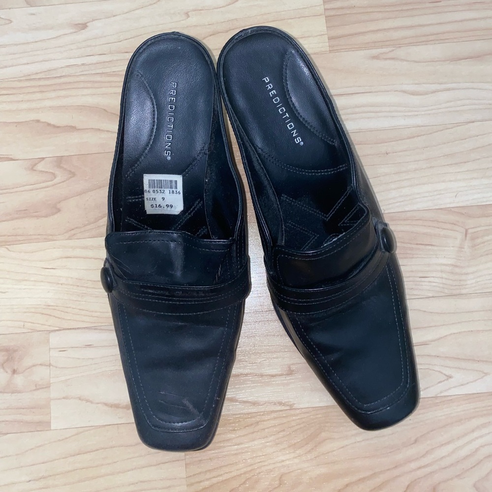 Women’s Black Leather Square Closed Toe Heels Work Mules